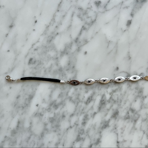 Cute metallic choker silver and black necklace - Picture 2 of 7